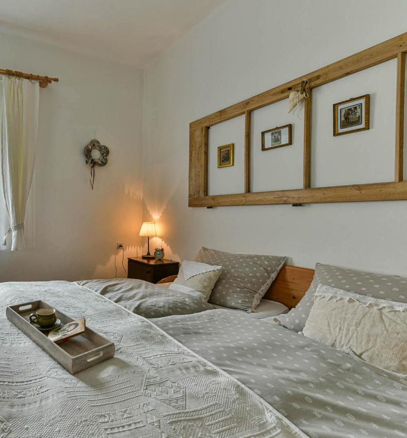 Halhaza Erdeszlak Apartman Sirok Ngoại thất bức ảnh